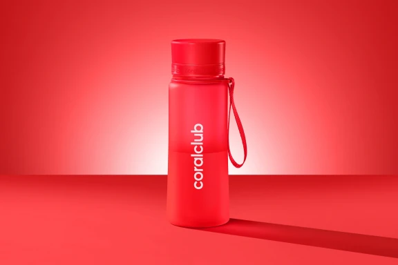 Coralclub пластик бөтөлкөсү, кызыл